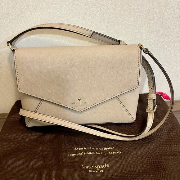 kate spade Handbags - Kate Spade New York crossbody handbag